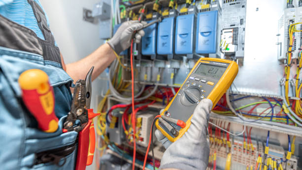 Best Local Electrician Companies  in Oregon, WI
